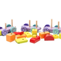 Cubika 12923 Holzzug "Rainbow Express" Stapelbar Motorikspielzeug Holz Ukrainian Toys -Spielwarenladen 12923 3 Holzzug Rainbow Express