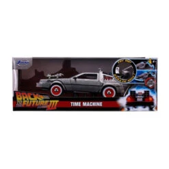 Jada 32166 De Lorean DMC-12 "Zurück In Die Zukunft III" Mit Licht Maßstab 1:24 Modellauto -Spielwarenladen 32166 3 De Lorean DMC 12