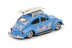 Schuco 452034400 VW Käfer Lowrider "Peace" Mit Surfbretter Blau Maßstab 1:64 Modellauto -Spielwarenladen 452034400 2 VW Kafer Lowrider Peace mit Surfbretter blau