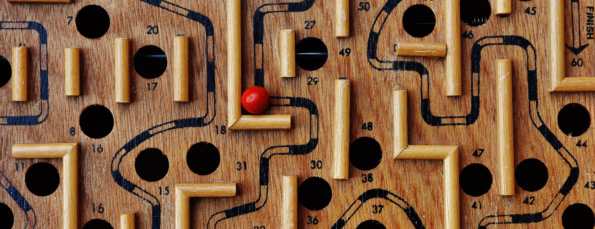 Titelseite -Spielwarenladen labyrinth 1738039 1920